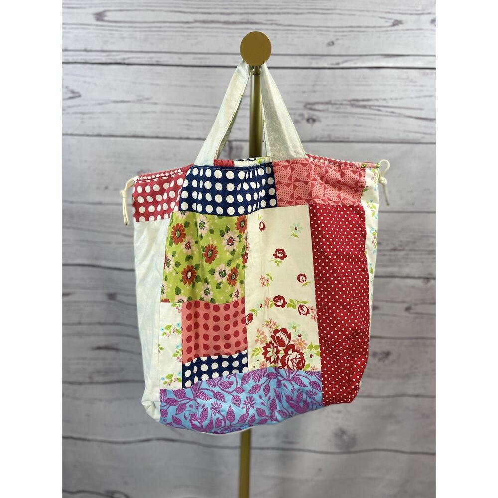 Handmade Quilted Patchwork Tote Bag Floral Polka Dot Boho Cottagecore Market Bag - Picture 2 of 11